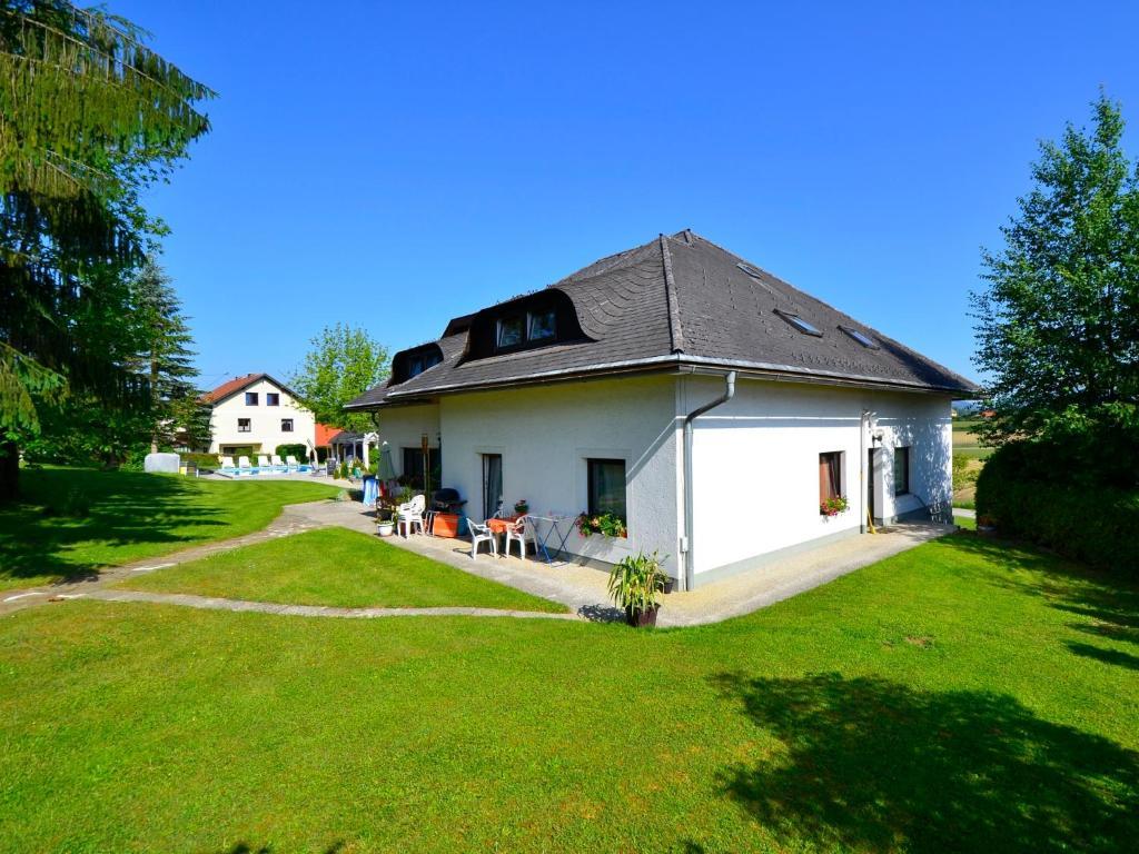 Ferienwohnungen Presslauer Mori - Haus Irmgard Sankt Kanzian am Klopeiner See Exterior photo